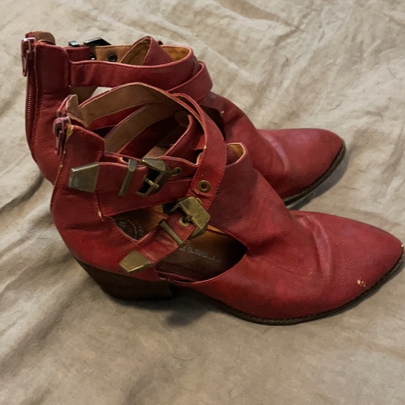 Jeffrey Campbell Strappy Red Booties - Picture 3 of 5